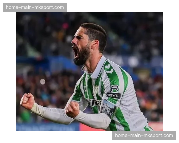 特写:38岁的瓦尔迪替补登场再献绝杀,传奇老将的不老之心 特写:38岁的瓦尔迪替补登场再献绝杀,传奇老将的不老之心