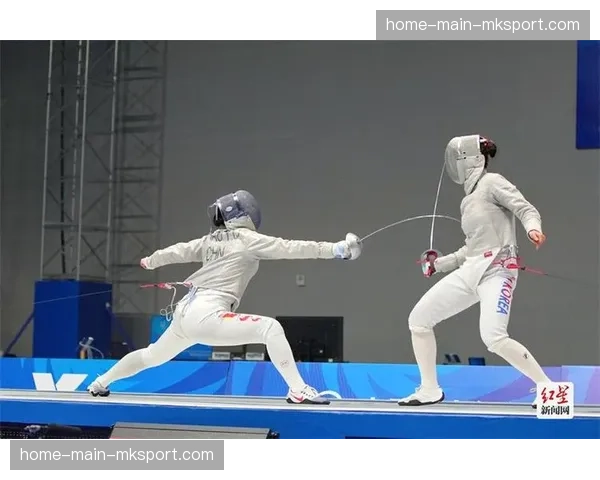 世界击剑锦标赛女子佩剑个人赛：中国选手邵雅琦闯入四强