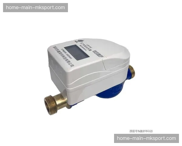 设备故障:VAR系统短暂中断,比赛暂停五分钟 设备故障:VAR系统短暂中断,比赛暂停五分钟